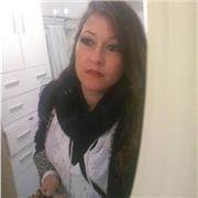 Licenciada en filosofia da clases de lengua y literatura y filosofia a jovenes de bachillerato y personas que optan por el acceso a la universidad